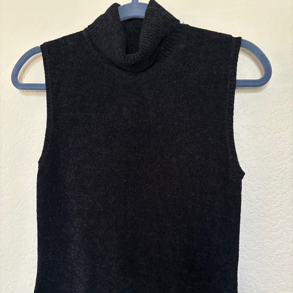 Worthington Essentials Black Sleeveless Chenille Sweater Blouse